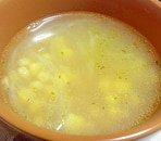 コーンと玉ねぎのコンソメスープ